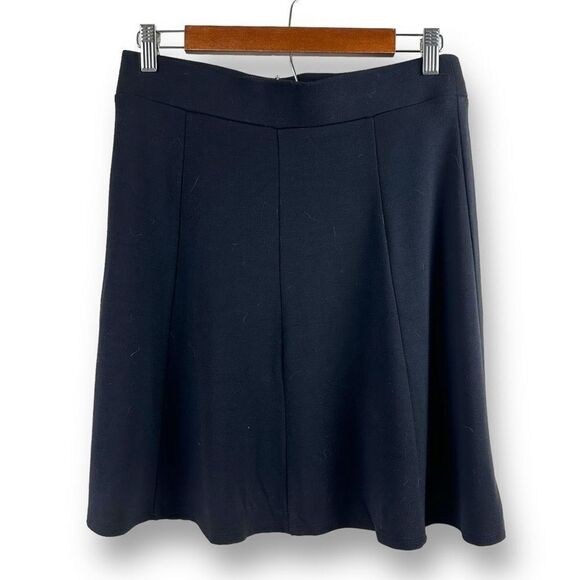 Loft Women's Size M Pull On Pleat Front Skater Skirt Solid Black Mini Length - Picture 1 of 6